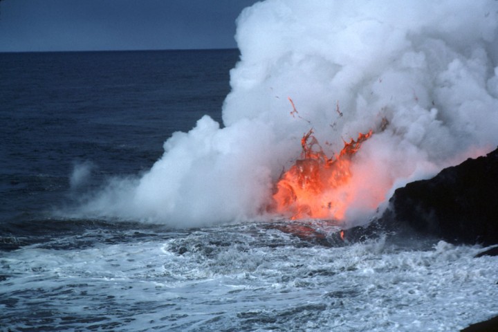 5 Most Devastating Underwater Volcanoes