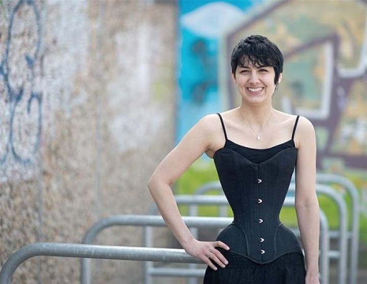 Women with the World’s Smallest Waists