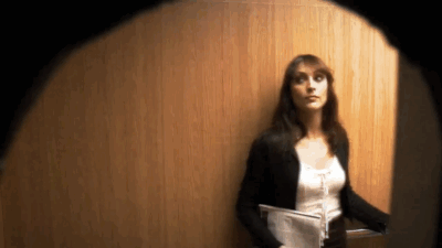 10 Amazing Terrified Reaction Gifs You Should See 