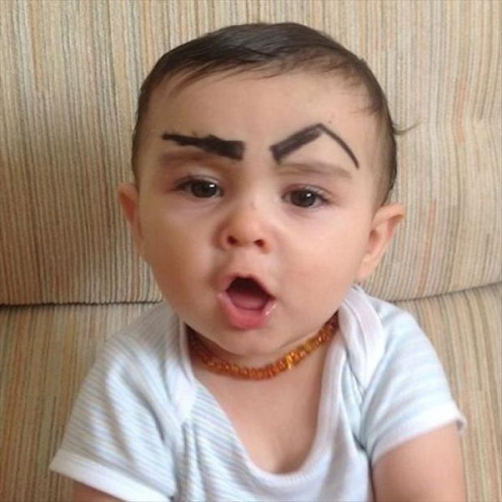 babies-with-eyebrows. 